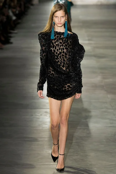 Look 47